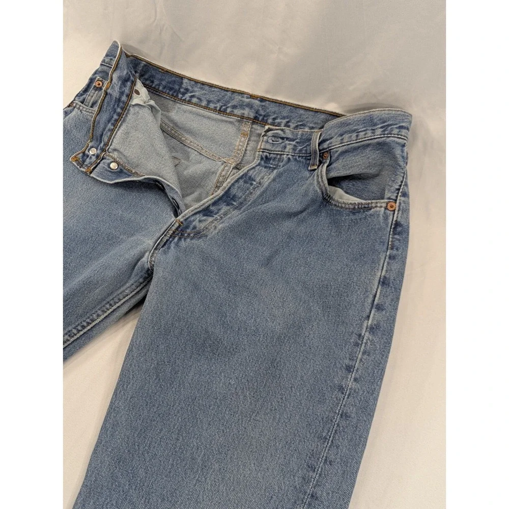 Vintage Levi's 501‎ 34x31 (36x32 Tag) Made In USA Light  Jeans Distressed Ripped
